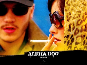 Alpha Dog, Cigarette, a man, Women