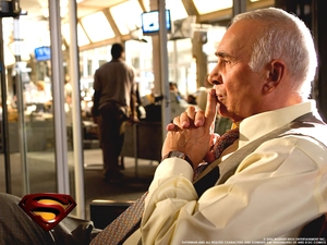 thoughts, Tie, Frank Langella, sitting, Superman Returns